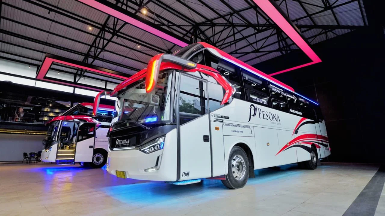 Bus pariwata - Interior